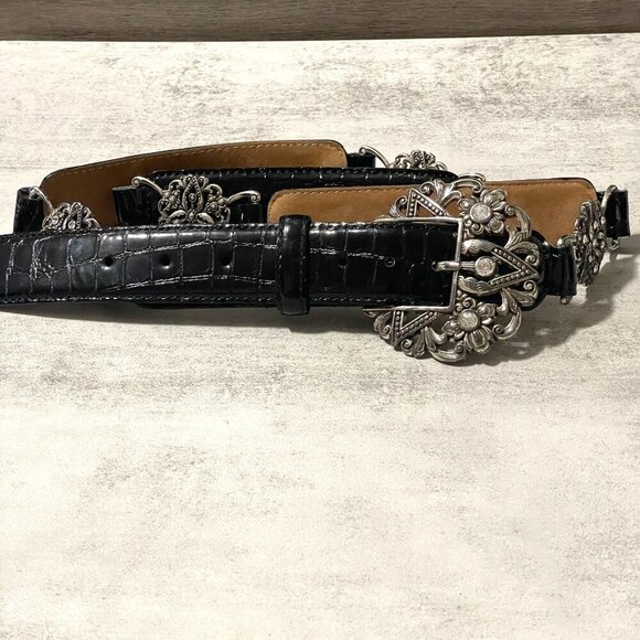 Brighton B60113 Black Patent Leather Crystal Stud Medallion Station Belt 46" - Picture 2 of 10